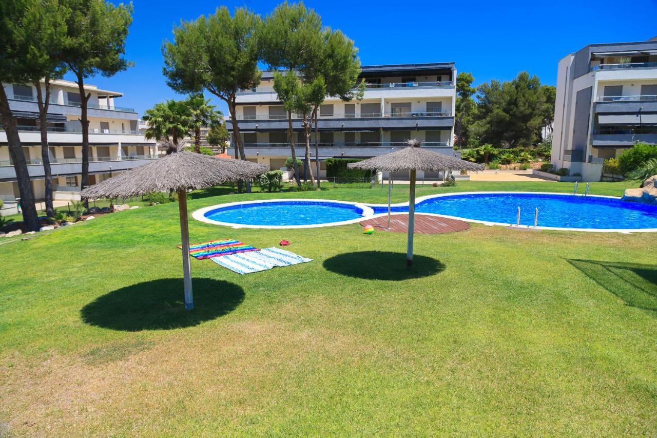 Uhc Salou Villa Family Complex Exterior foto