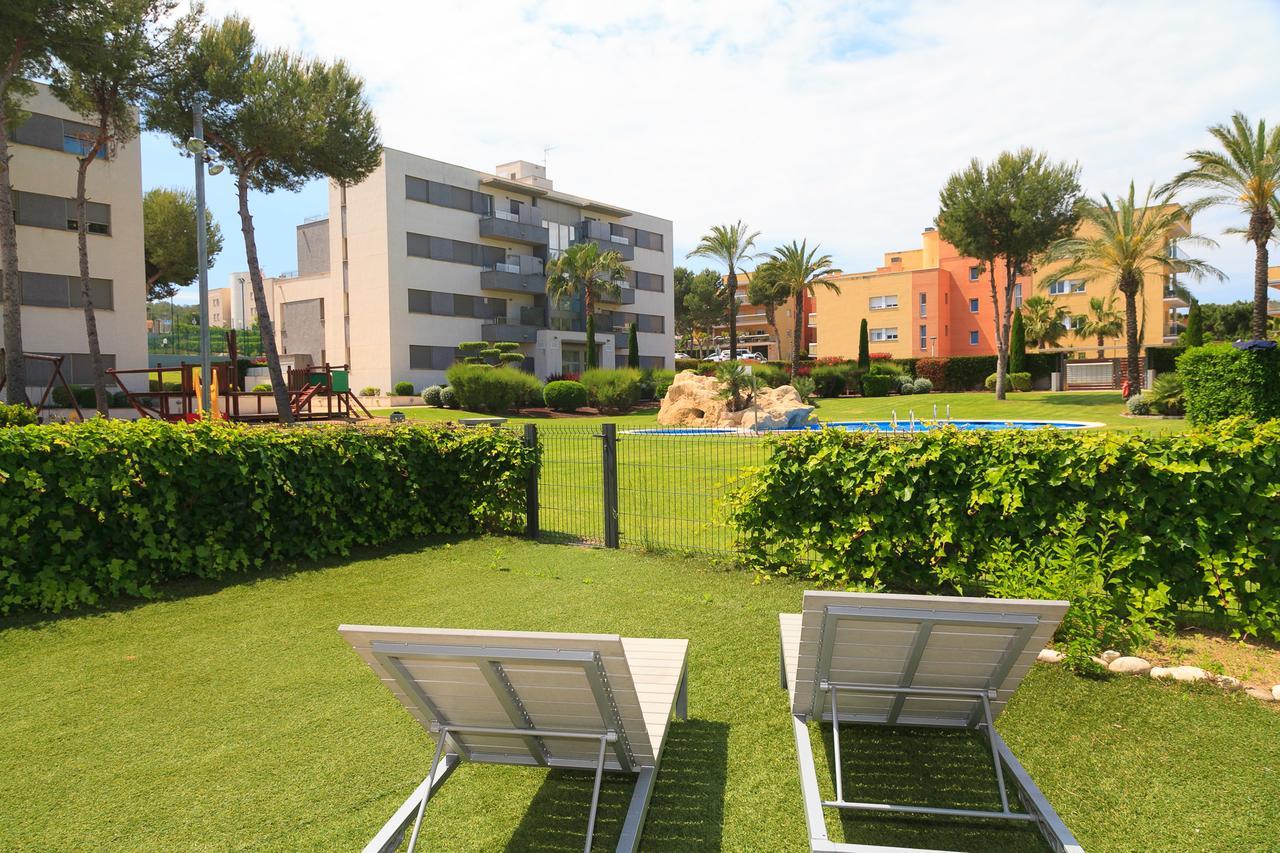Uhc Salou Villa Family Complex Exterior foto