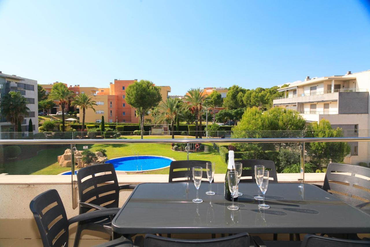 Uhc Salou Villa Family Complex Exterior foto